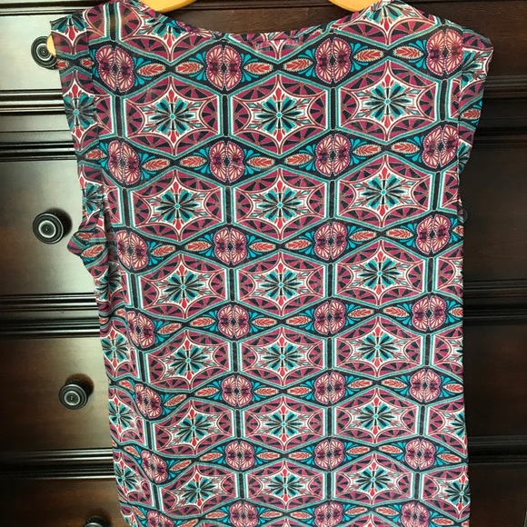 Sheer sleeveless blouse - Sara Michelle - Picture 4 of 6